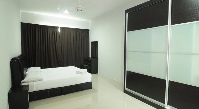 Семейные апартаменты с 3 комнатами D'Embassy Serviced Residence Suites