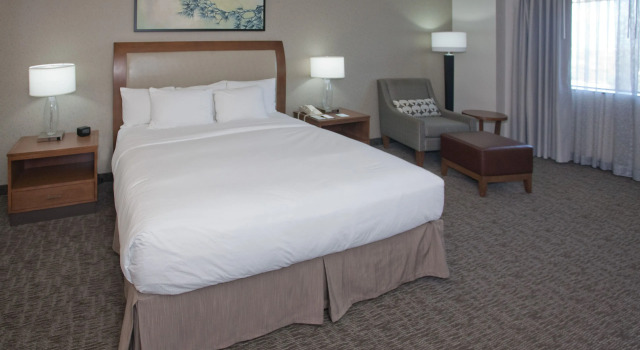Двухместный номер DoubleTree by Hilton Rosemead