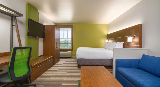 Двухместный полулюкс Holiday Inn Express Phoenix-Airport/University Drive by IHG