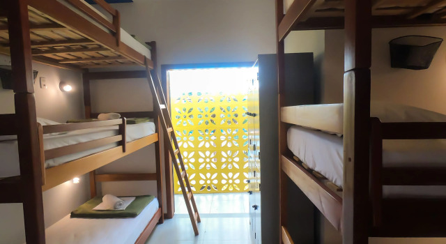 Кровать в общем номере Marea Hostel Cabo Frio