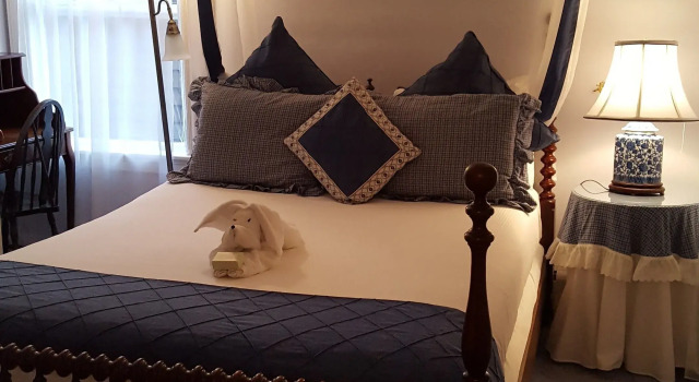 Номер Standard Cleveland House Inn