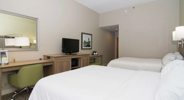 Четырёхместный номер Standard Hampton Inn Jacksonville I-10 West