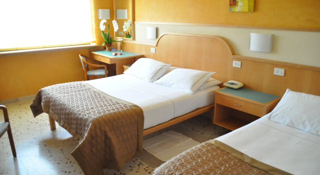 Трёхместный номер Standard Hotel Maja