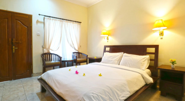 Люкс Deluxe New Puri Asih Hotel