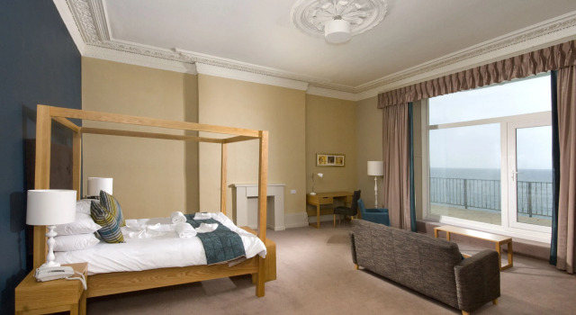 Двухместный номер Premier с видом на море The Golden Lion Hotel