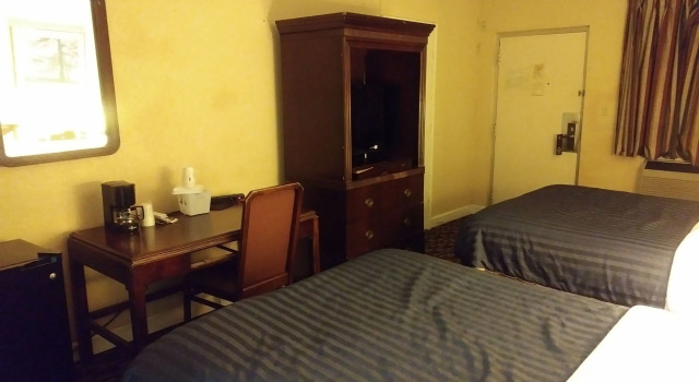 Четырёхместный номер Standard Days Inn by Wyndham Hot Springs