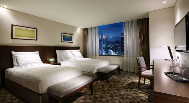 Двухместный номер семейный Deluxe LOTTE CITY HOTEL Myeongdong