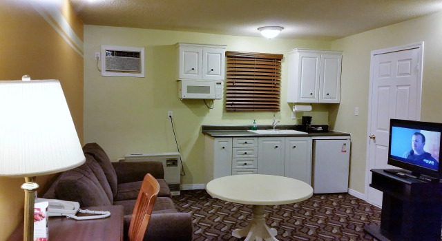 Люкс Standard Lakeshore Suites