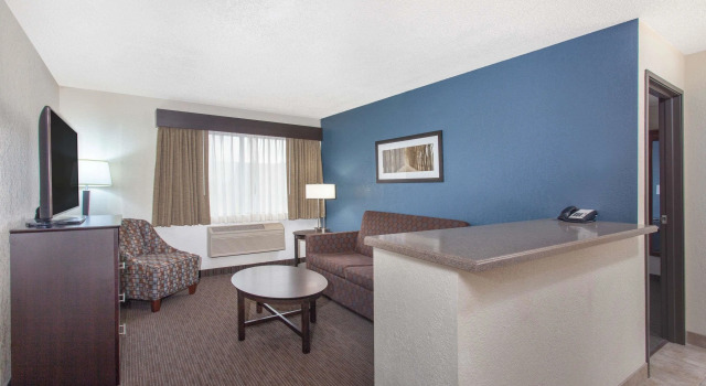 Двухместный номер Standard AmericInn by Wyndham Mankato Event Center near MSU
