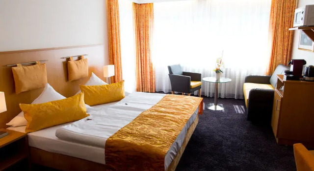 Номер Comfort Hotel & Living Am Wartturm
