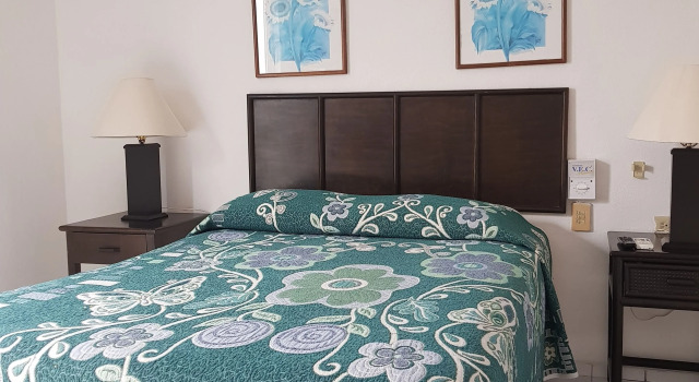 Номер Standard Hotel Suites Le Monde