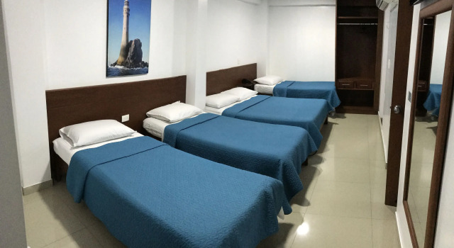 Четырёхместный номер Standard Hotel El Faro Buga