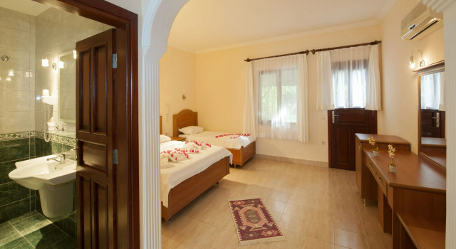 Номер Comfort Kutle Hotel