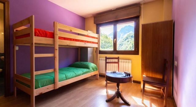 Кровать в общем номере Albergue Los Avellanos - Hostel