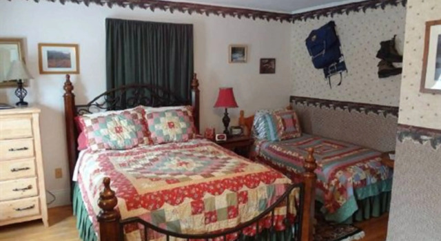 Номер Standard The Young House Bed and Breakfast
