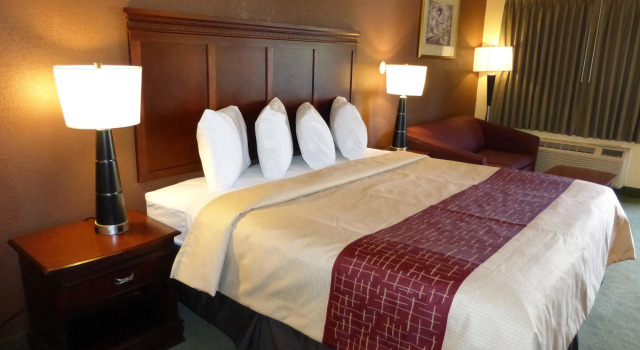 Двухместный номер Superior Red Roof Inn & Suites Cleveland, TN
