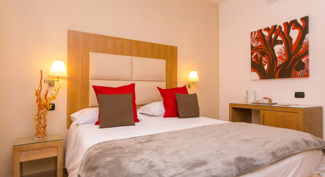 Двухместный номер Hotel Sorrento City
