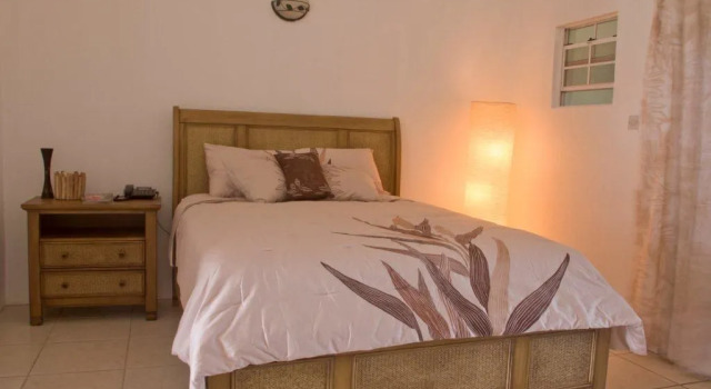 Апартаменты Wavecrest Suites