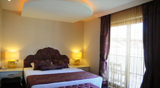 Люкс Han Deluxe Hotel