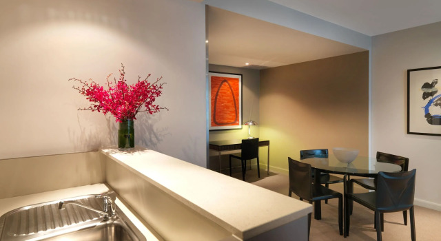 Апартаменты с 2 комнатами с балконом Adina Apartment Hotel Sydney Darling Harbour