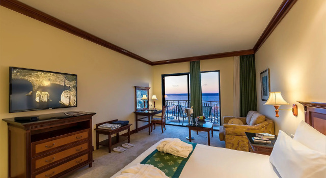 Номер Superior с балконом и с видом на море Grand Hotel Gozo