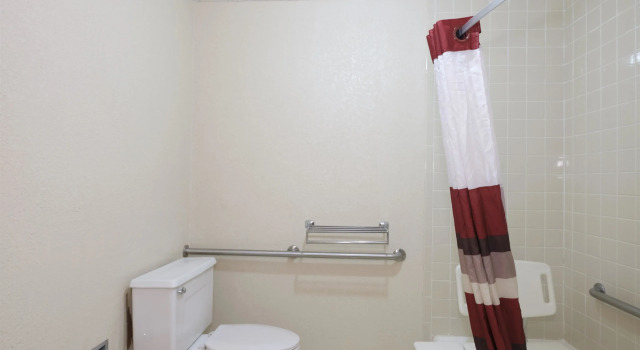 Двухместный номер Deluxe Quality Inn Emporia