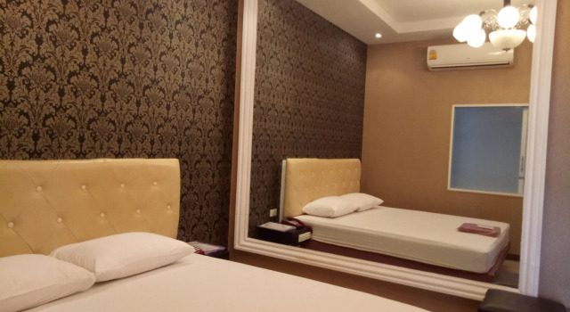 Honey Inn, Забронировать Отель Отели Лам-Лук-Ка с завтраком, Завтраки