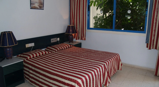 Апартаменты Paphiessa Hotel & Apartments
