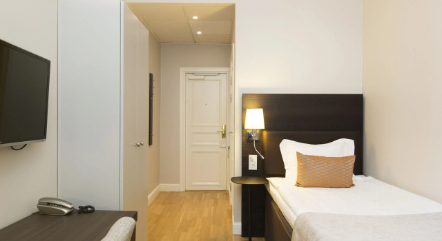Одноместный номер Standard Elite Hotel Adlon