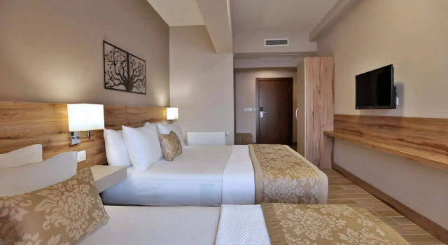 Семейный номер Standard с видом на море Kule Hotel