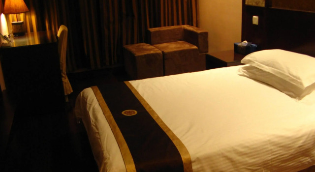 Номер Business Baolong Homelike Hotel (Youyi Branch)