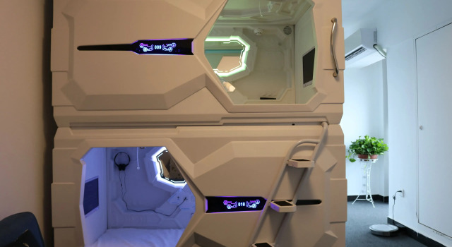 Кровать в общем номере (женский номер) Wuhan Star Moon Cabin Youth Hostel