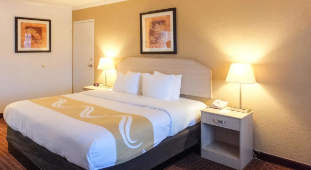 Двухместный номер Standard Quality Inn & Suites Lake Havasu City