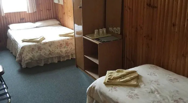 Трёхместный номер Standard Empire Hotel Queenstown