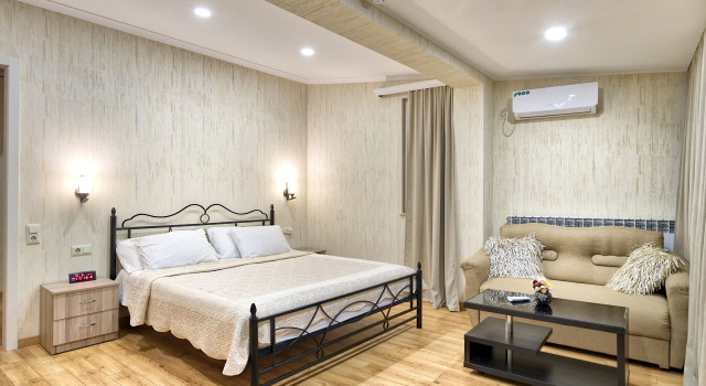 Люкс Luxury Q&B House