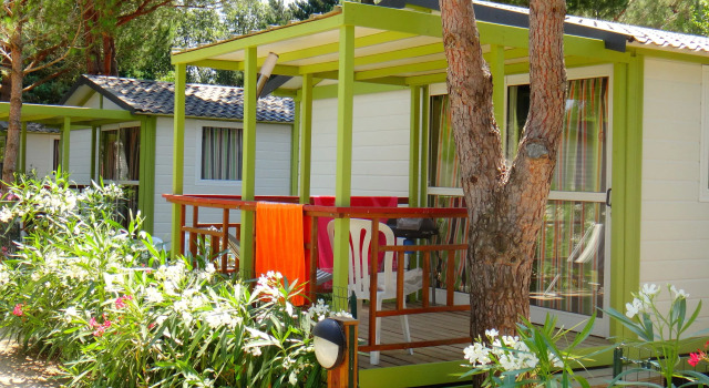 Номер Comfort с 2 комнатами Camping La Pinède Enchantée