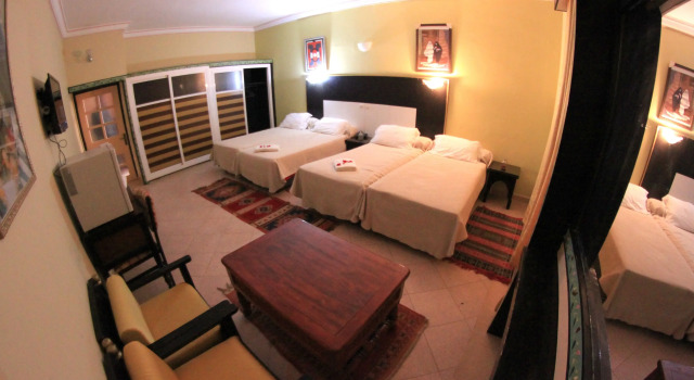 Трёхместный номер Standard Hotel Saghro