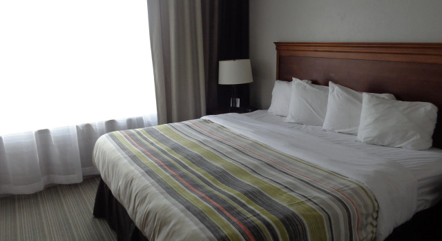 Doppel Suite Country Inn & Suites by Radisson, Appleton North, WI