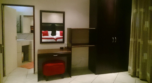 Апартаменты Magaliqua Guest House