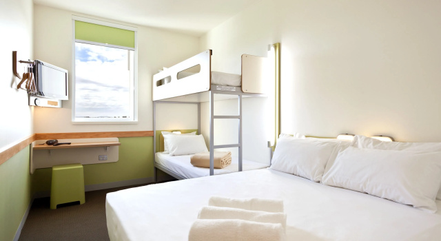 Семейный номер Standard ibis Budget Auckland Airport