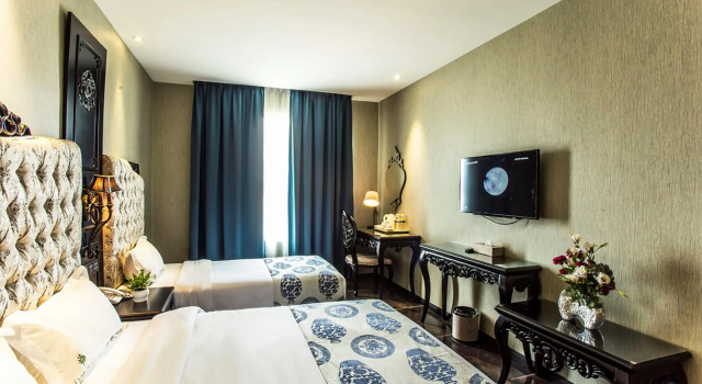 Трёхместный номер Deluxe Midori Concept Hotel