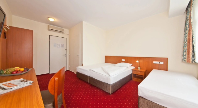 Номер Standard Novum Business Hotel Belmondo Hamburg Hbf.