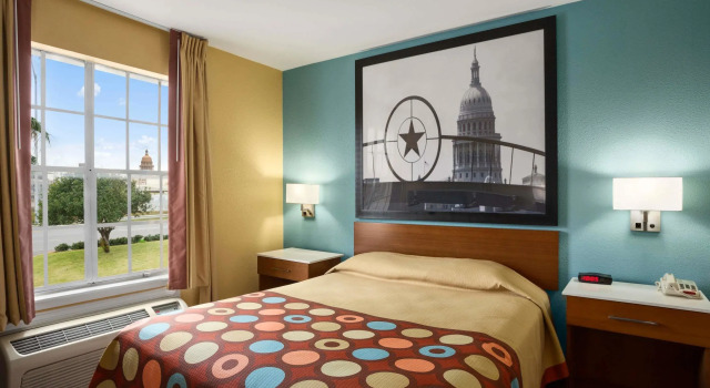 Двухместный номер Super 8 by Wyndham Austin Downtown/Capitol Area