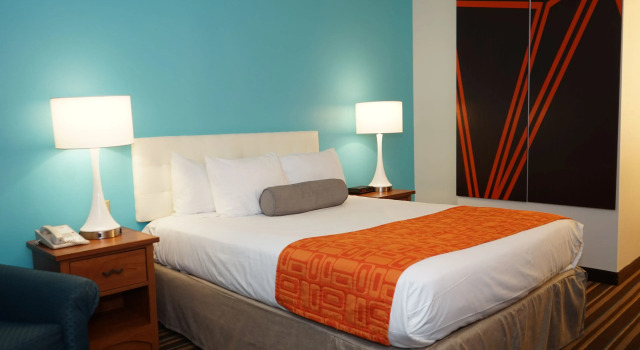 Двухместный номер Standard Howard Johnson by Wyndham Salinas