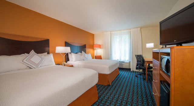 Четырёхместный номер Standard Fairfield Inn & Suites Indianapolis Northwest