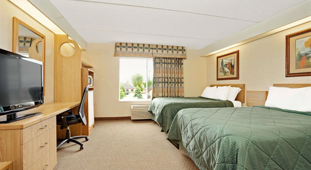 Четырёхместный номер Standard Days Inn by Wyndham Eagan Minnesota Near Mall of America