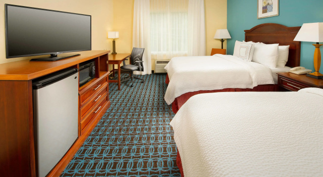 Четырёхместный номер Standard Fairfield Inn & Suites by Marriott Waco North