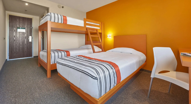 Трёхместный номер Standard City Express Junior by Marriott Tuxtla Gutierrez Poliforum