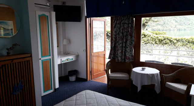 Двухместный номер Standard с балконом и с видом на озеро Hotel Nautilus