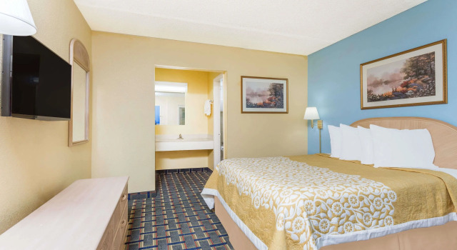 Двухместный номер Standard Days Inn by Wyndham Clayton